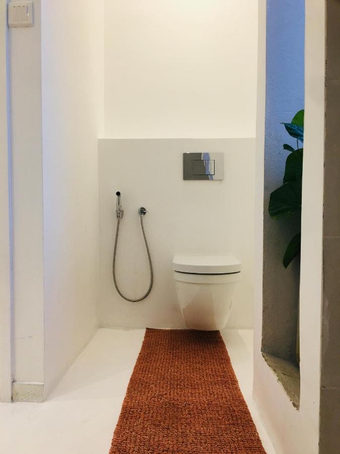 Saffron Robes Living Hotel Hikkaduwa Eksteriør billede